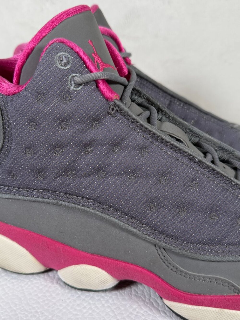 Nike Air Jordan 13 GS Retro Youth Sneakers Size 7Y Grey Maroon 439358-029 EUC - Picture 6 of 9